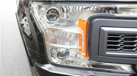 成都天一車燈福特猛禽改車燈